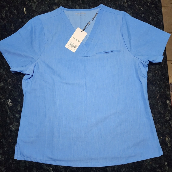 Mandala Heather Blue Scrub Set and Log Sleeve Undershirt - Picture 2 of 6